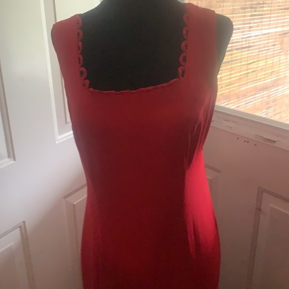 red Emblem dress perfect condition fits like a 4-6 - Picture 2 of 6